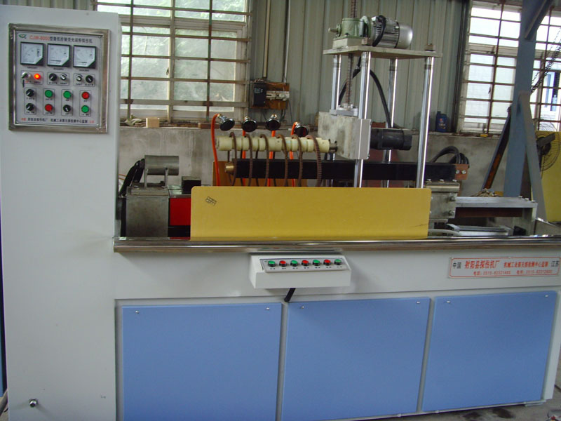 CJW-8000型齒圈專用熒光磁粉探傷機(jī)